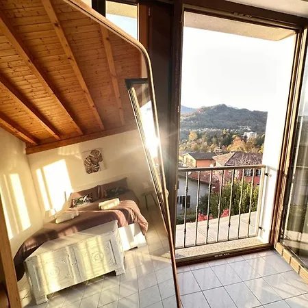 With View - Free Parking - Aurora Apartment