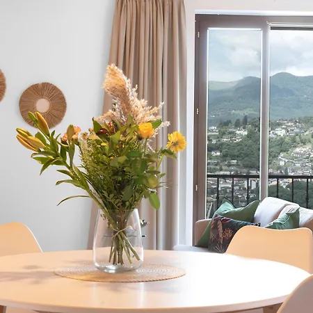 With View - Free Parking - Aurora Apartment Lugano