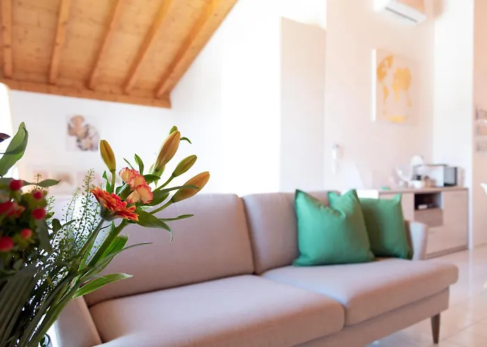 With View - Free Parking - Aurora Apartamento