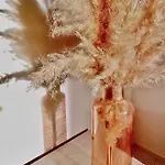 With View - Free Parking - Aurora Apartmán *