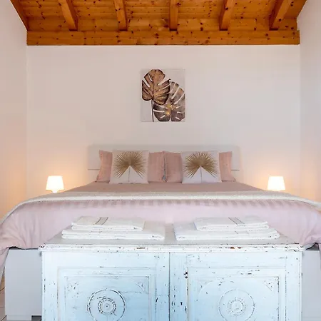 With View - Free Parking - Aurora